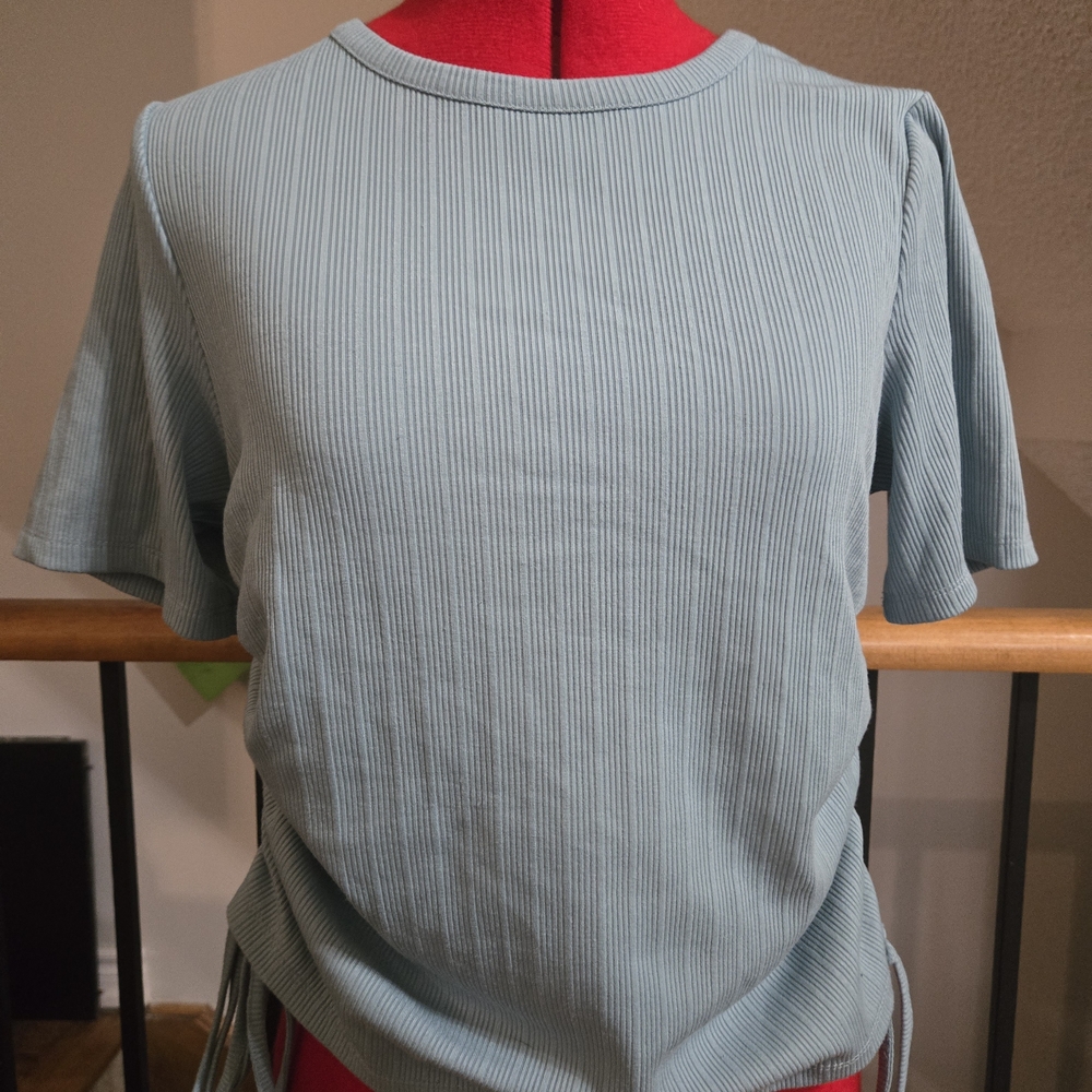 Another-Label Chic Light Blue Women's Short Sleeve Top